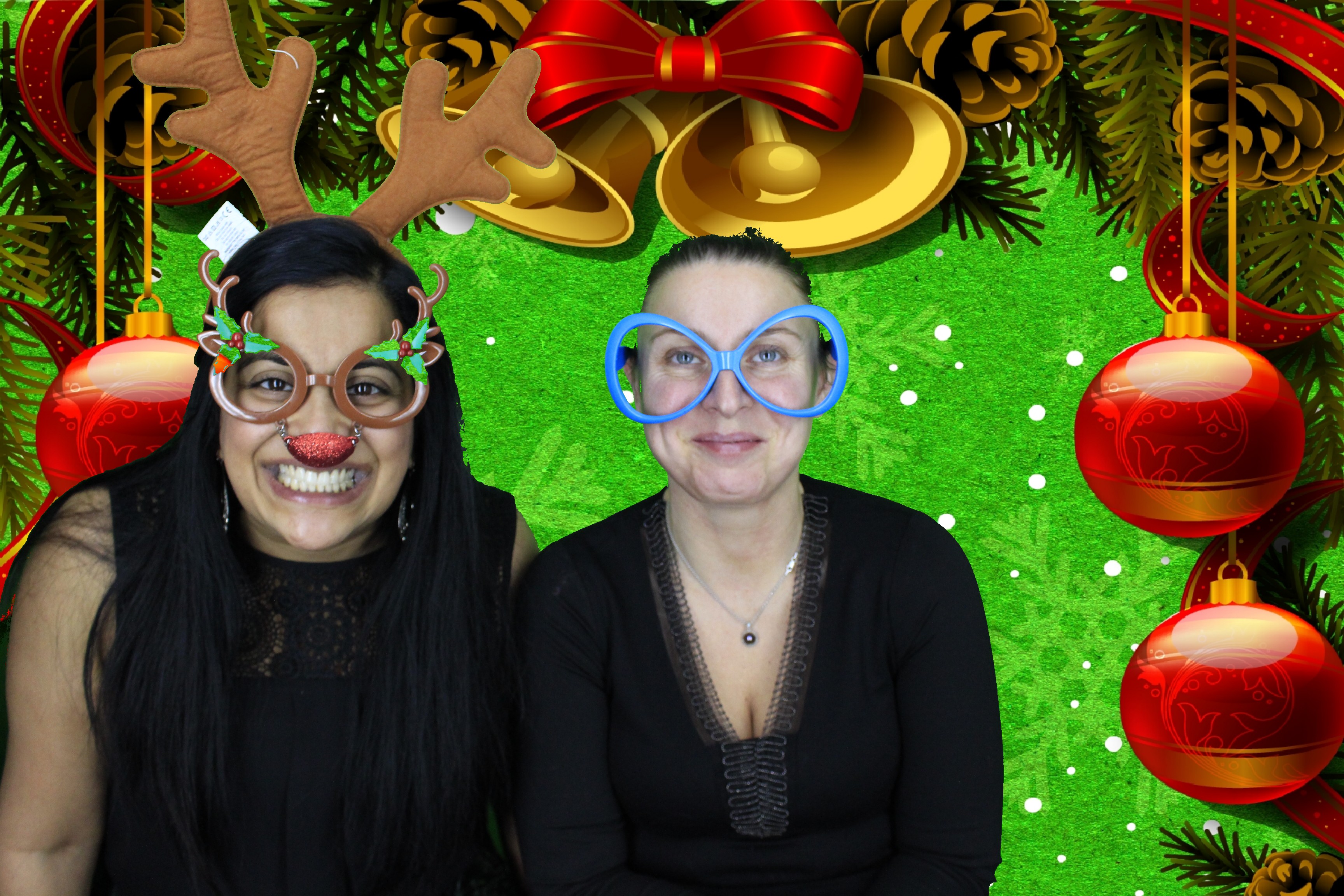 Siemens Christmas Party | View more photos from the event at gallery.myphotoboothexperience.co.uk/u/MyPhotoBoothExperienceLtd/Siemens-Christmas-Party
